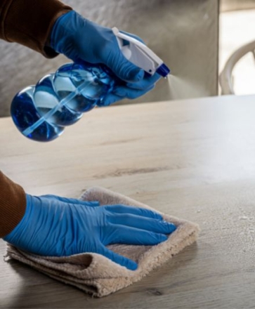 Produits de nettoyage, outillage, entretien: Paire de gants blancs